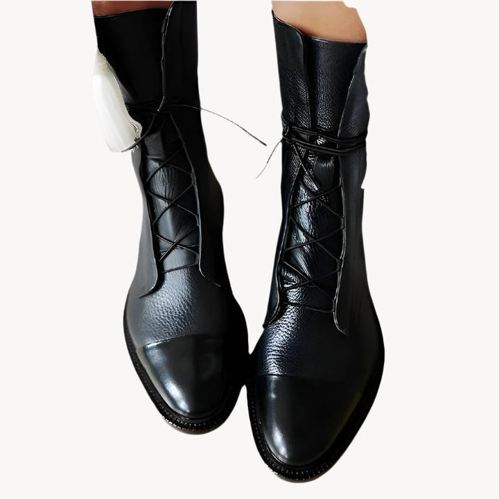 Harper | Elegante Damenstiefel mit schmalem Absatz